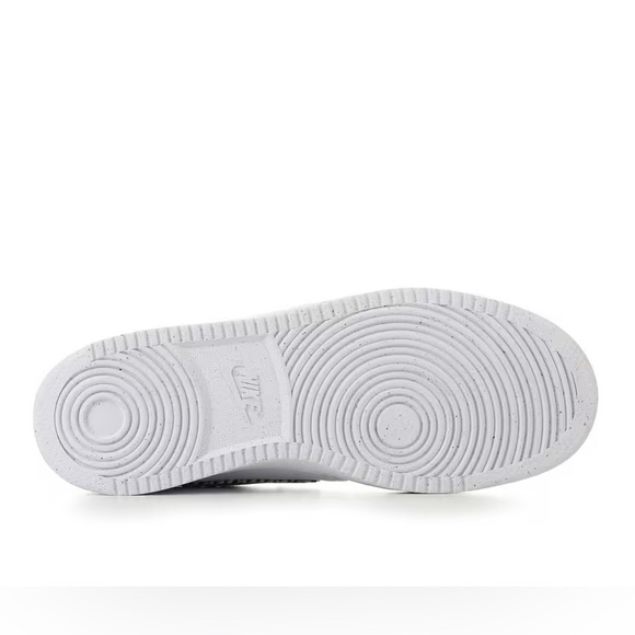 NIKE COURT VISION LO SNEAKERS - New in Box - Picture 3 of 12